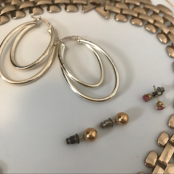 Jewelry Set - Picture 2 of 3